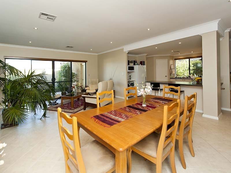 100 Beenyup Road, Atwell WA 6164