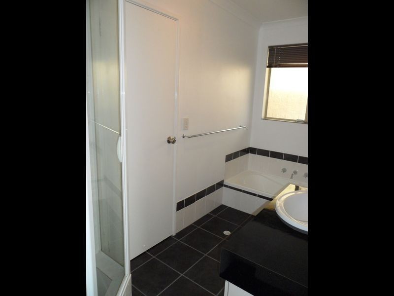 57 Cervantes Loop, Yangebup WA 6164