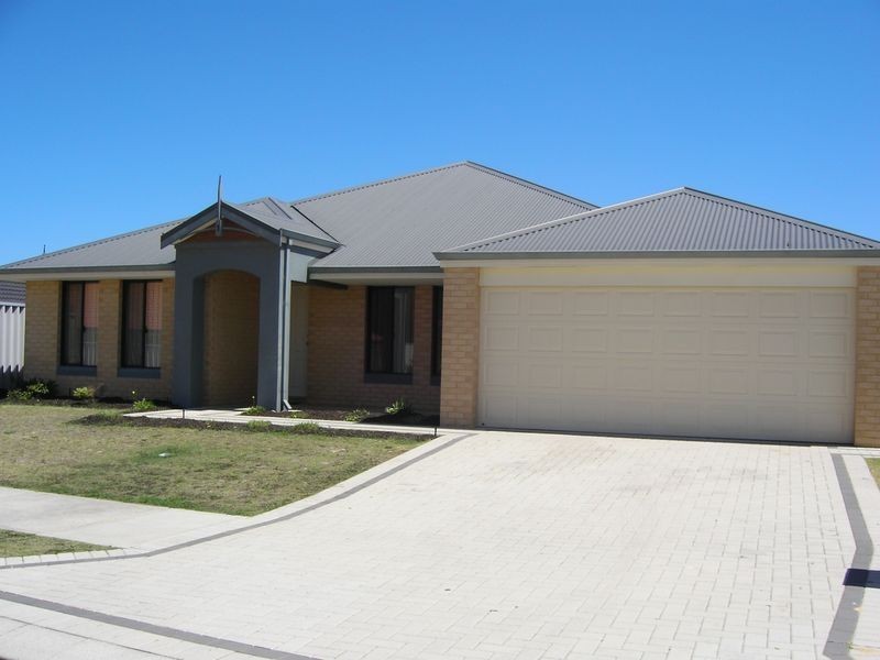 16 Hartwell Way, Secret Harbour WA 6173