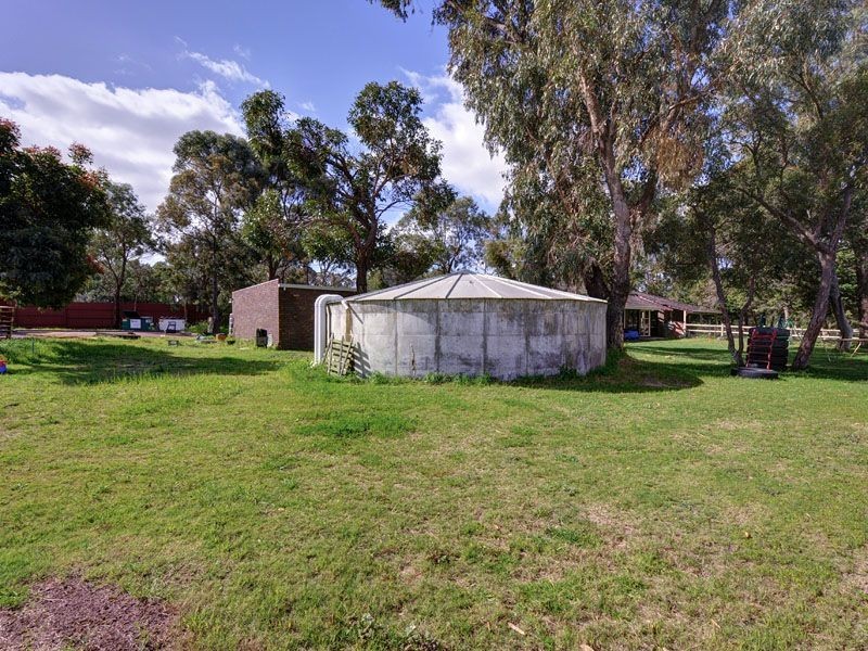 129 Lorimer Road, Munster WA 6166