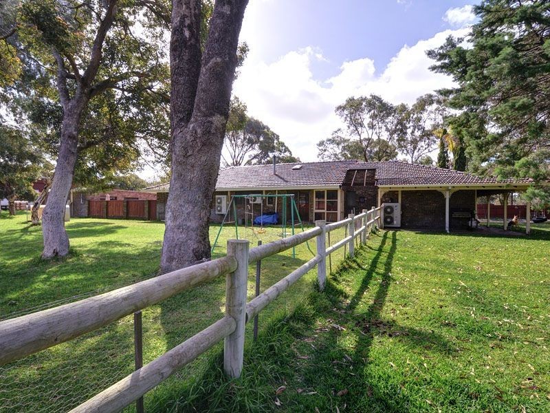 129 Lorimer Road, Munster WA 6166