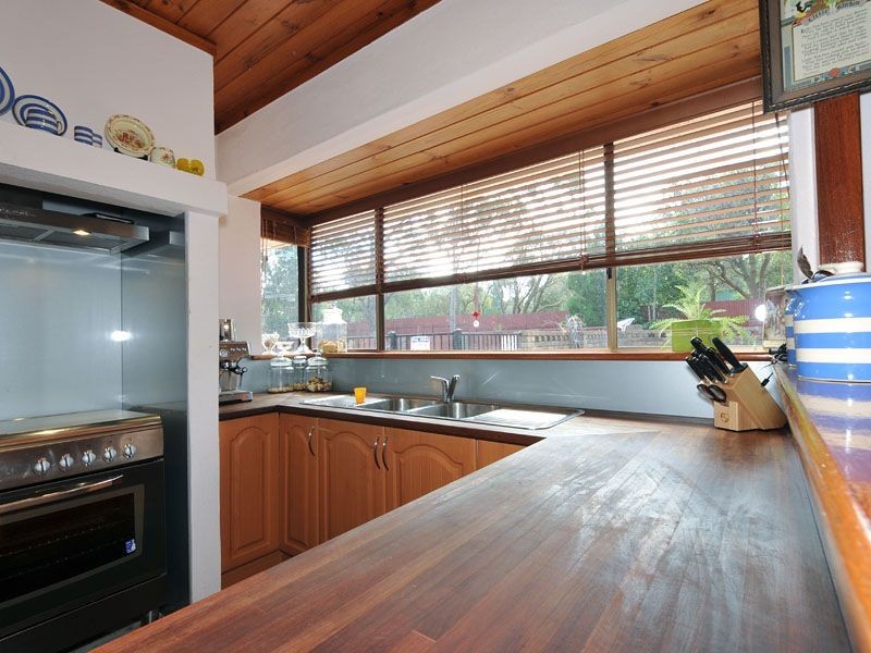 129 Lorimer Road, Munster WA 6166