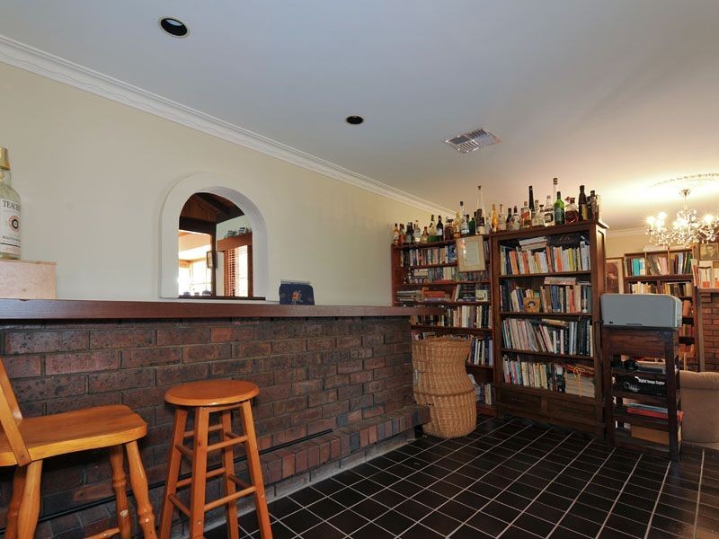 129 Lorimer Road, Munster WA 6166