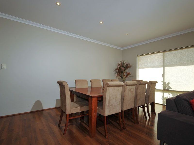 11 Aurora Drive, Atwell WA 6164