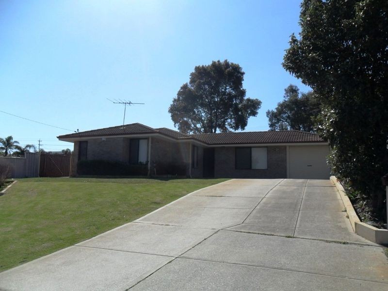 8 Conigrave Road, Yangebup WA 6164