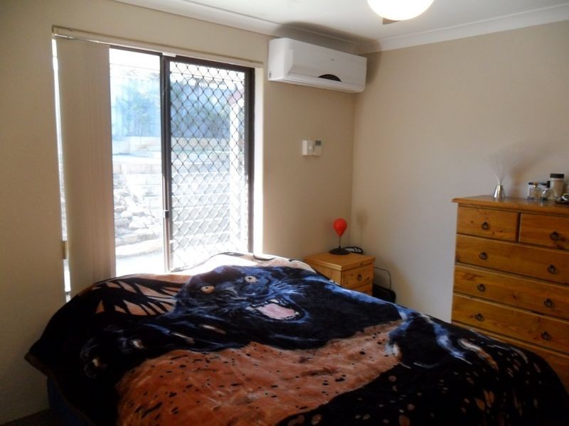 8 Conigrave Road, Yangebup WA 6164