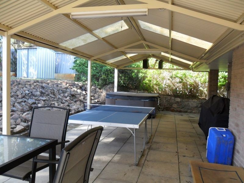 8 Conigrave Road, Yangebup WA 6164