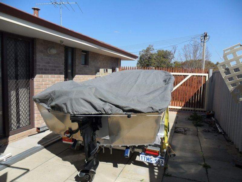 8 Conigrave Road, Yangebup WA 6164