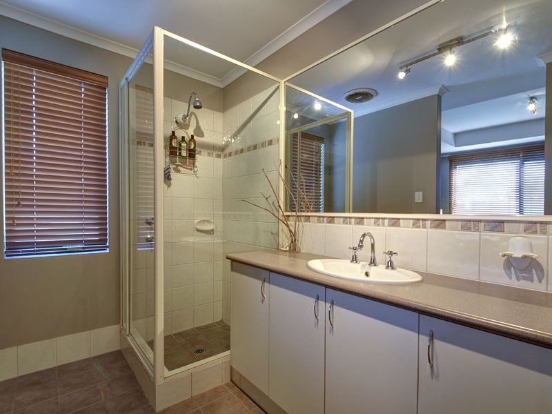 18 Brindabella Avenue, Aubin Grove WA 6164