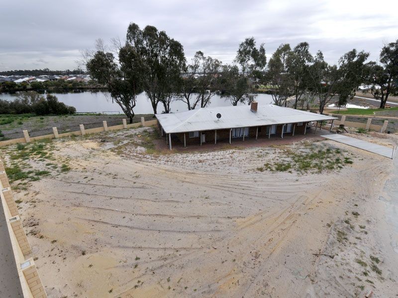 46 Mariposa Gardens, Success WA 6164