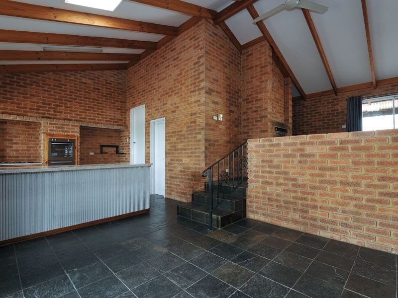 46 Mariposa Gardens, Success WA 6164