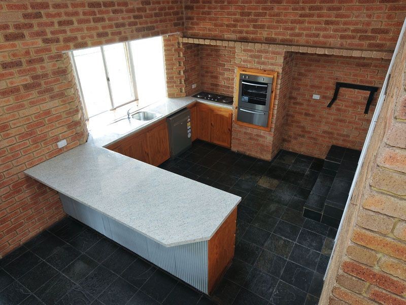 46 Mariposa Gardens, Success WA 6164