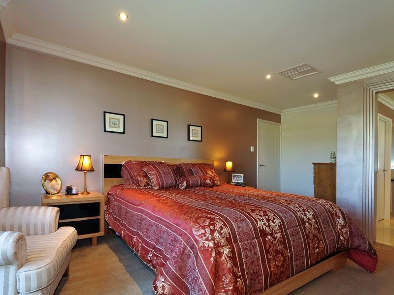 7 Optima Bend, Atwell WA 6164