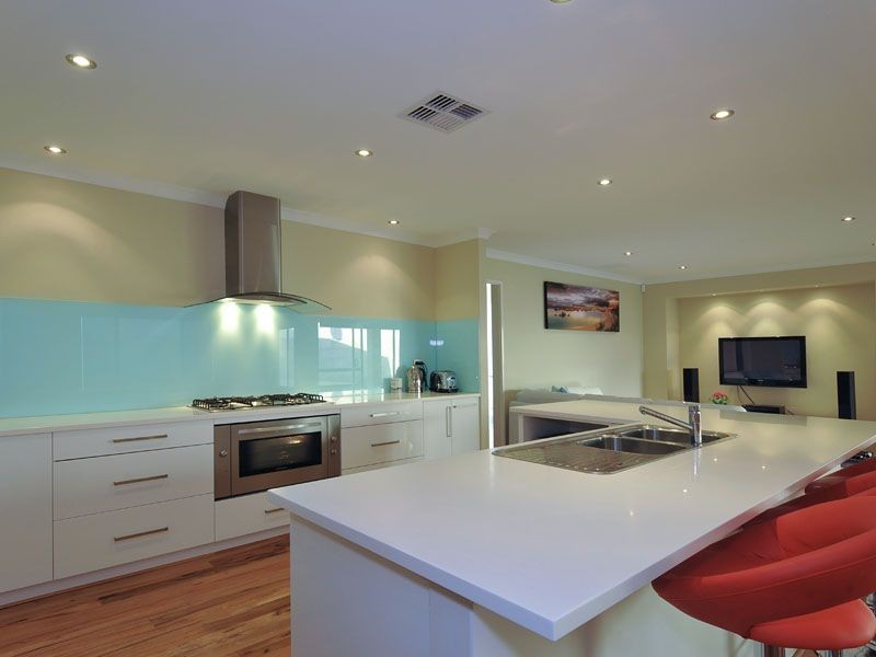 6 Bafile Lane, Beeliar WA 6164