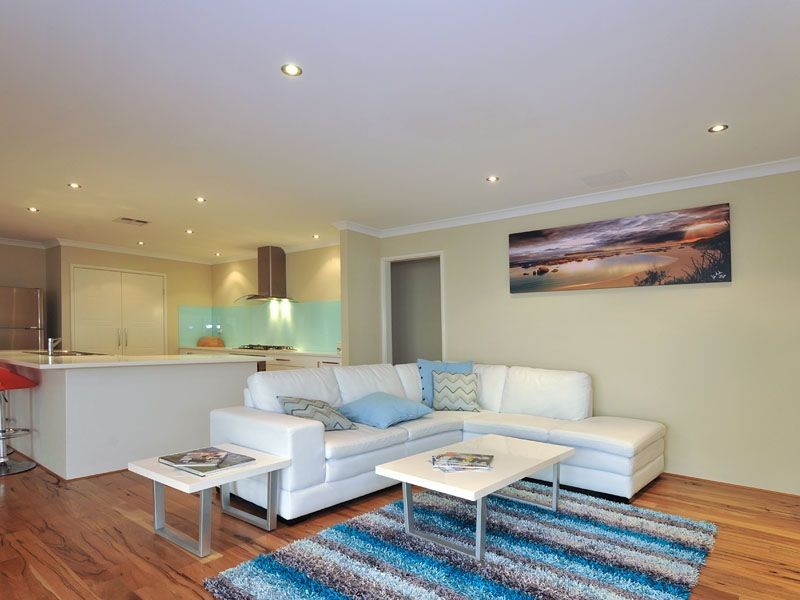 6 Bafile Lane, Beeliar WA 6164
