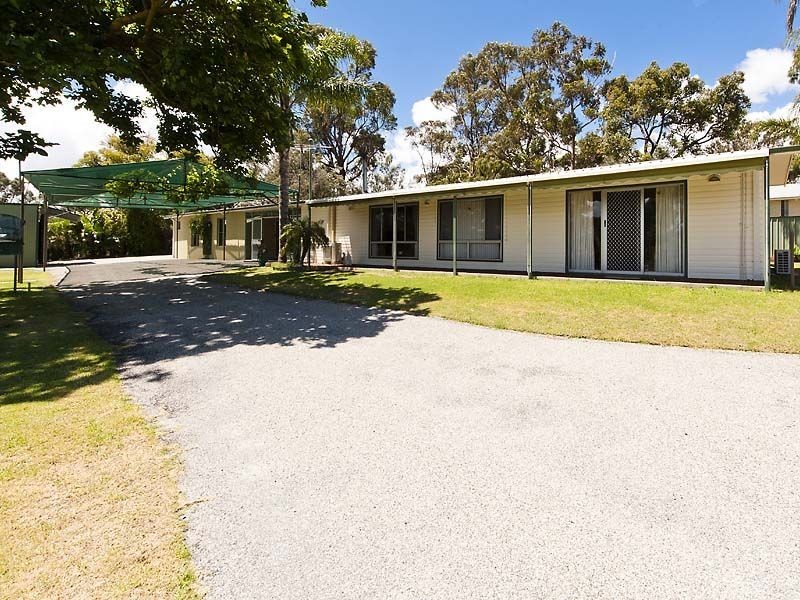 93 Holmes Road, Munster WA 6166