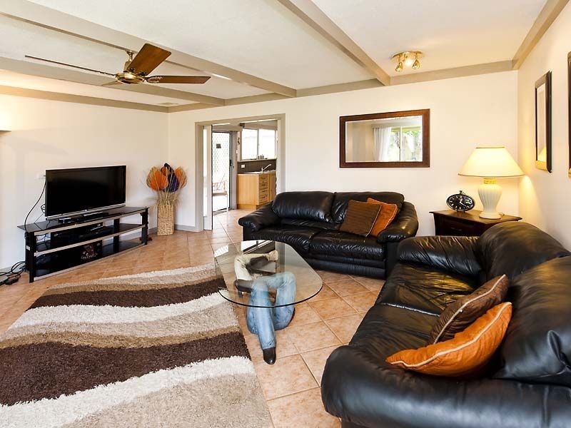 93 Holmes Road, Munster WA 6166
