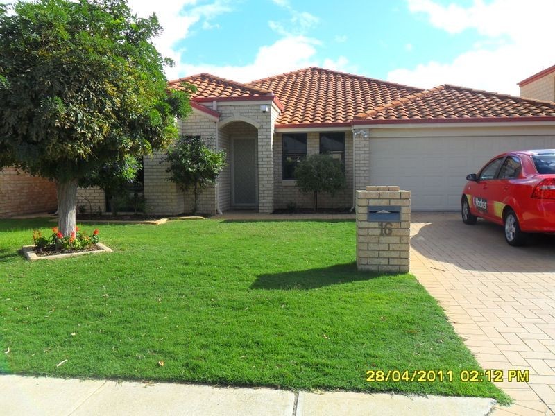 16 Kooralbyn Valley Crescent, Jandakot WA 6164