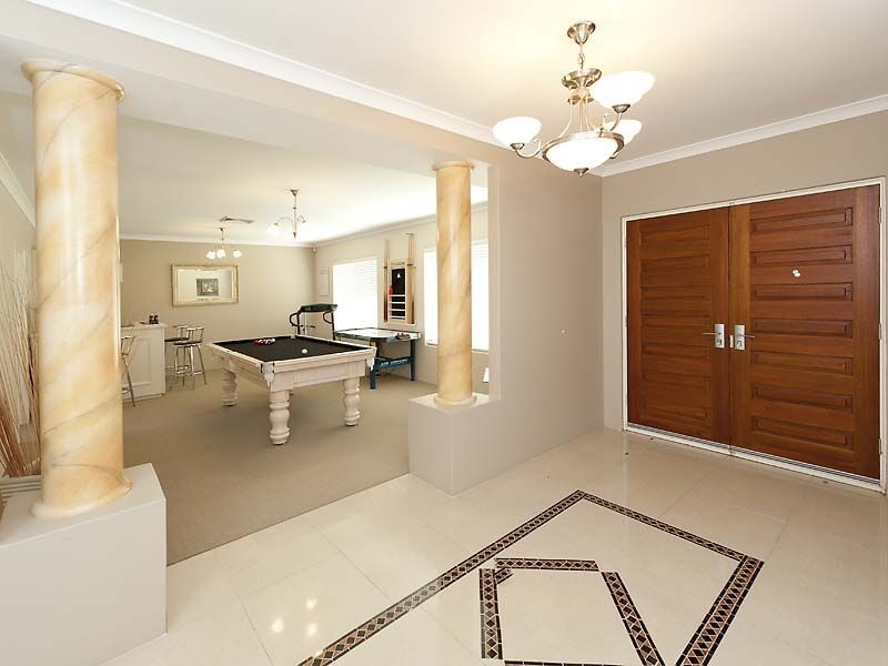 19 The Lakes Boulevard, Jandakot WA 6164