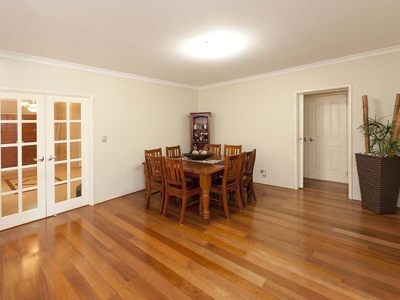 19 The Lakes Boulevard, Jandakot WA 6164