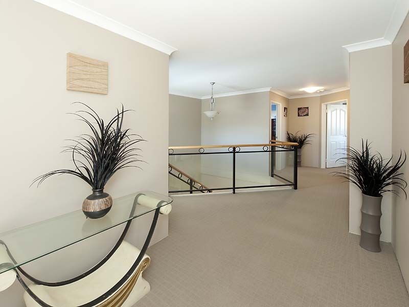 19 The Lakes Boulevard, Jandakot WA 6164