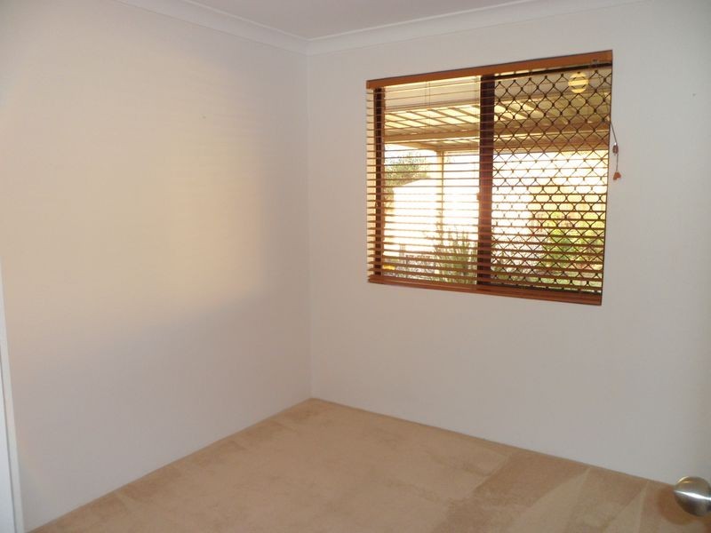 18 Nagambie Close, South Lake WA 6164