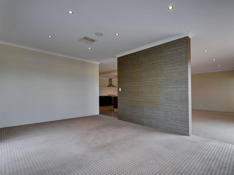 48 Macquarie Boulevard, Hammond Park WA 6164