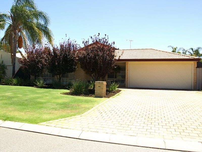 11 Dusenberg Mews, Atwell WA 6164