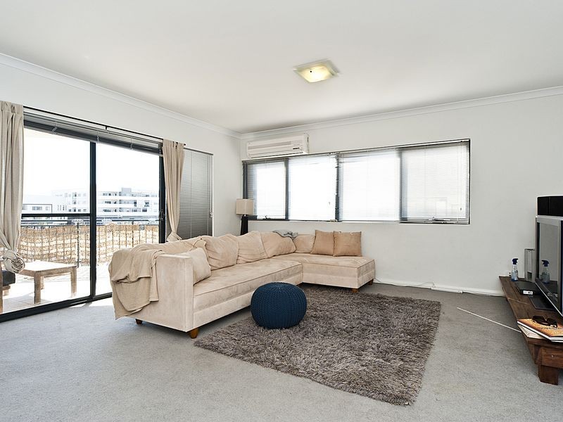 44/9 Linkage Avenue, Atwell WA 6164