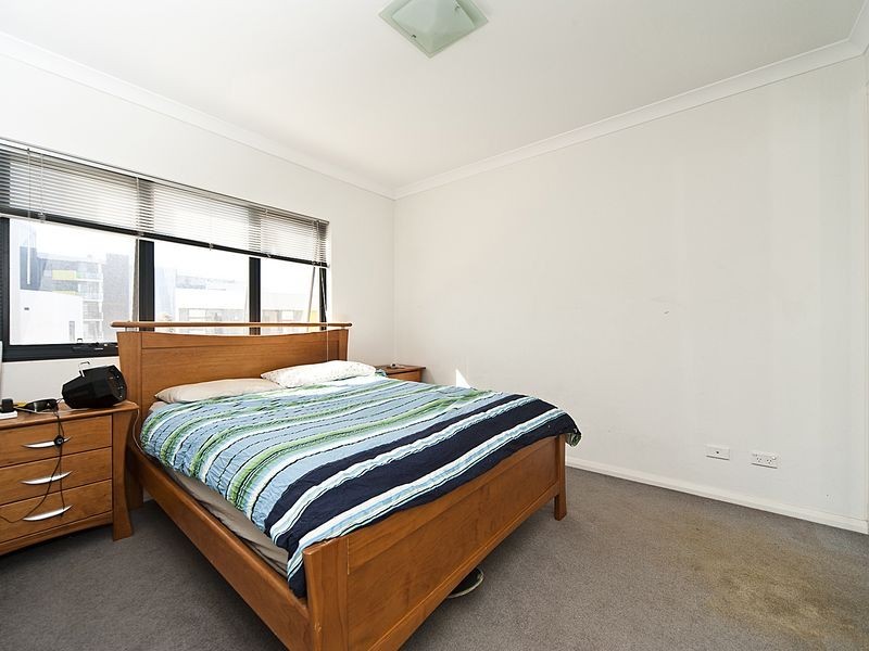 44/9 Linkage Avenue, Atwell WA 6164