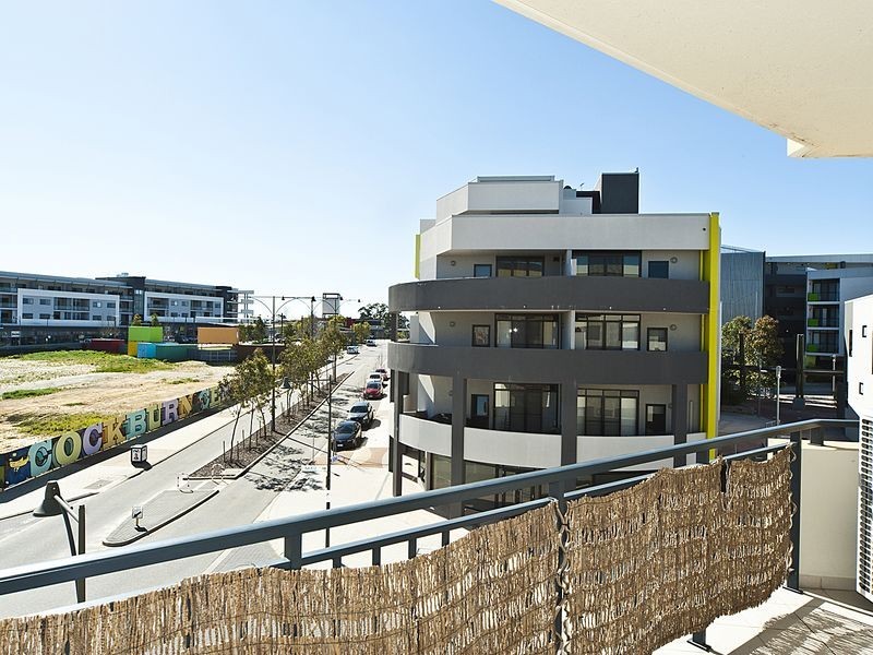 44/9 Linkage Avenue, Atwell WA 6164
