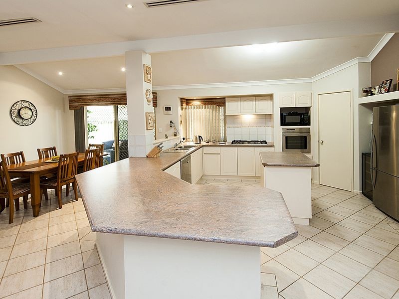 7 Aylesbury Close, Jandakot WA 6164
