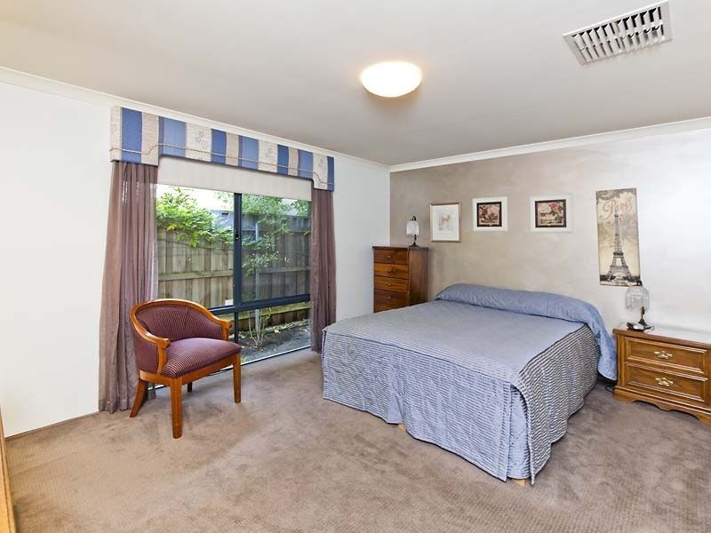 5 Harvest Lakes Boulevard, Atwell WA 6164