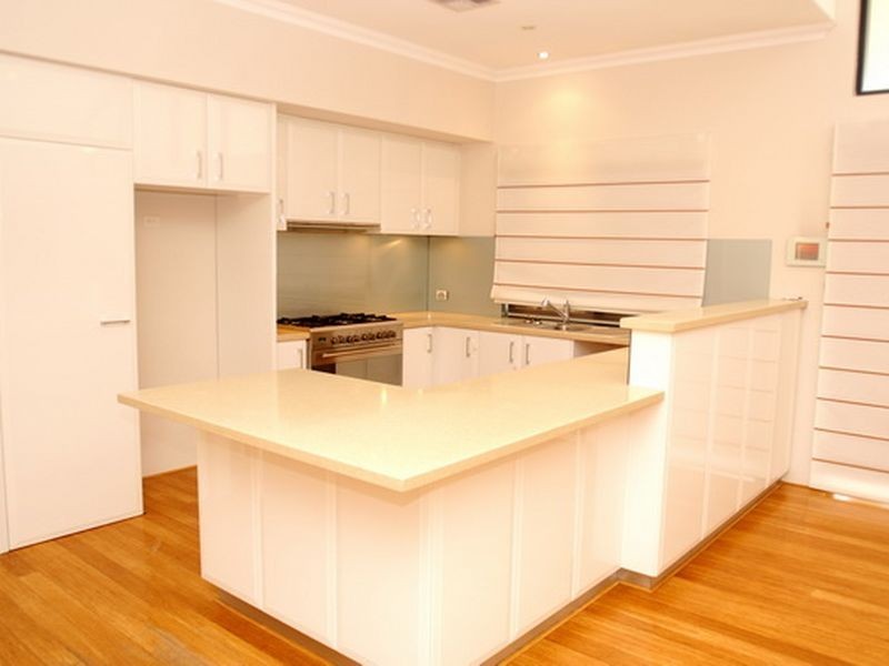 6 Rutherford Entrance, Success WA 6164