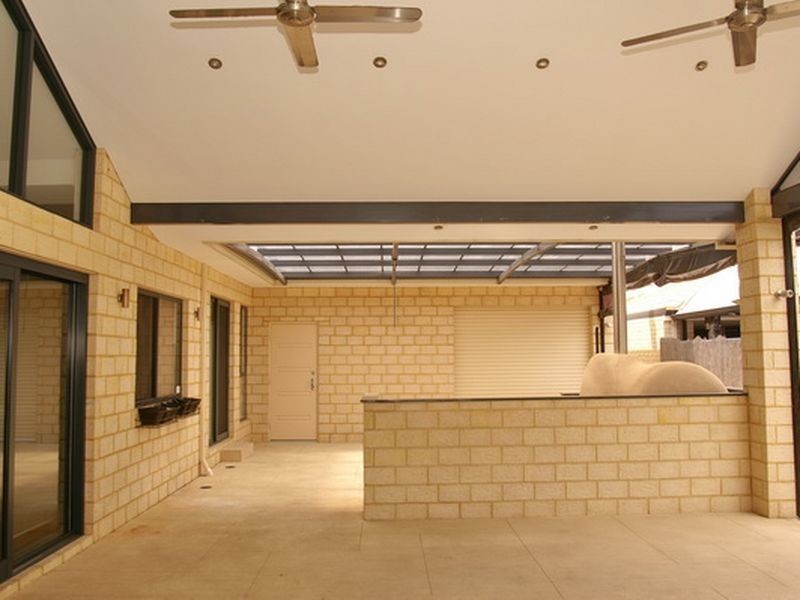 6 Rutherford Entrance, Success WA 6164