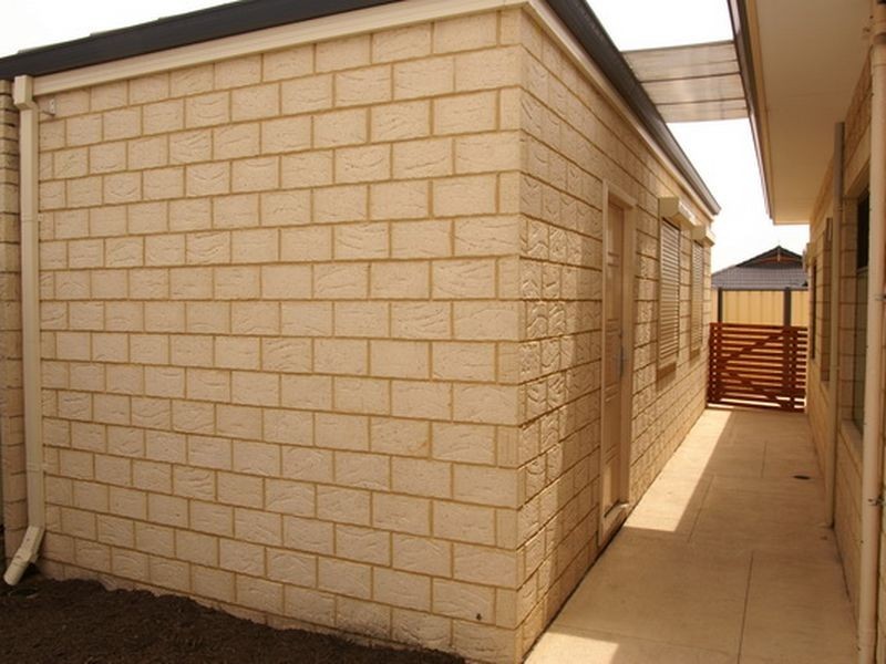 6 Rutherford Entrance, Success WA 6164