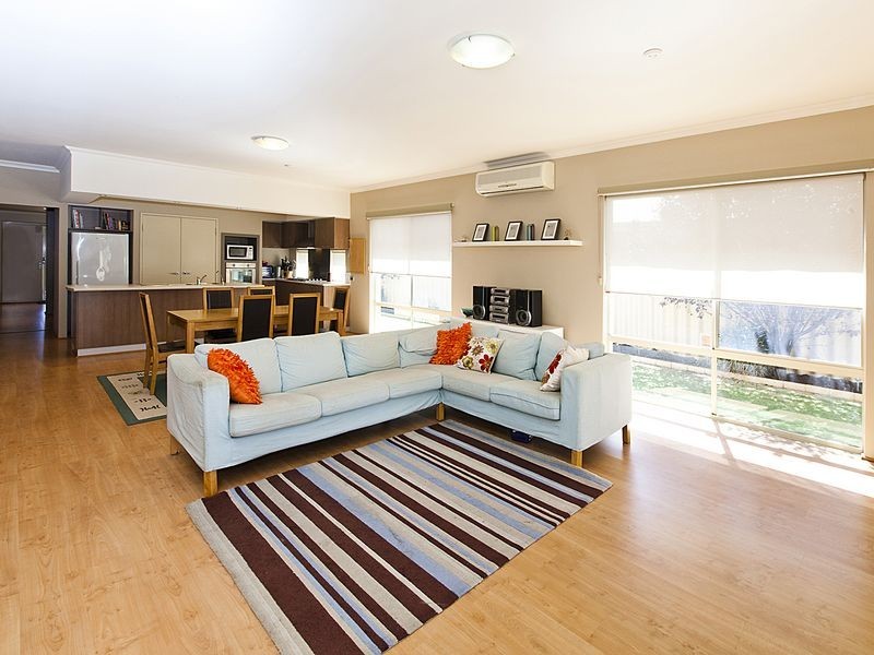 38 Sanguine Way, Atwell WA 6164