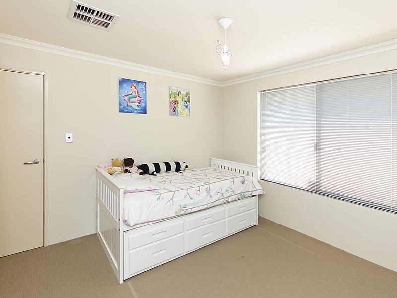 38 Sanguine Way, Atwell WA 6164