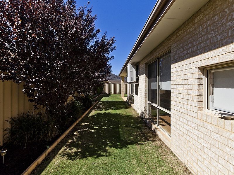 38 Sanguine Way, Atwell WA 6164