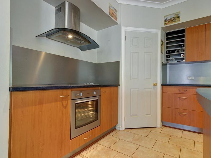 302 South West Highway, Armadale WA 6112