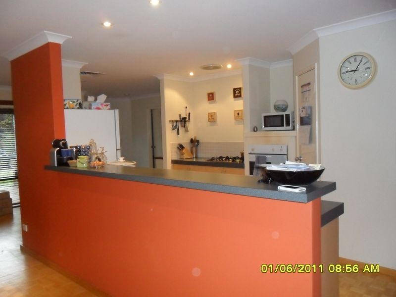 24 Lombe Gardens, Atwell WA 6164