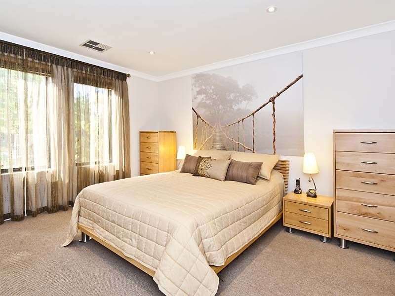 45 Harmony Avenue, Atwell WA 6164