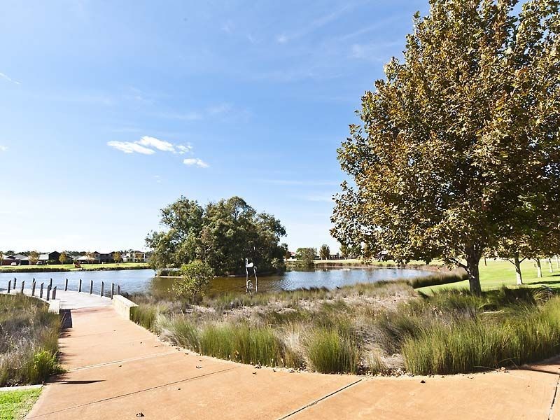 45 Harmony Avenue, Atwell WA 6164