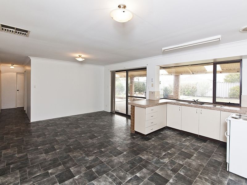 8 Prentice Place, South Lake WA 6164