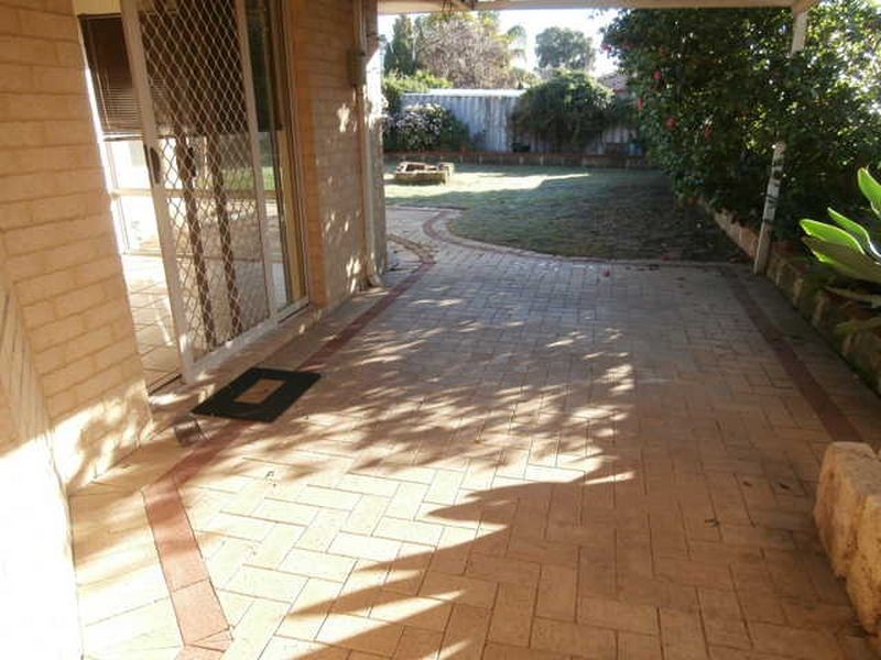 11 Dreier Court, Atwell WA 6164