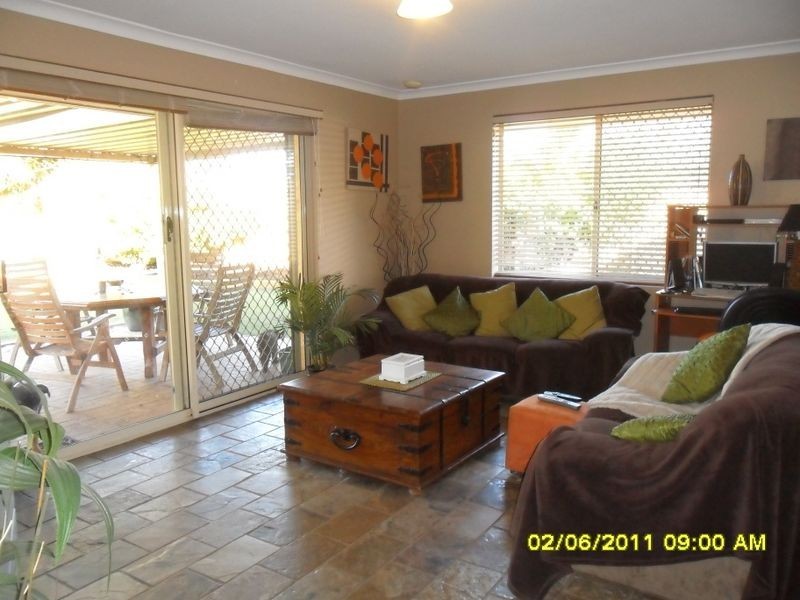 103 Brenchley Drive, Atwell WA 6164