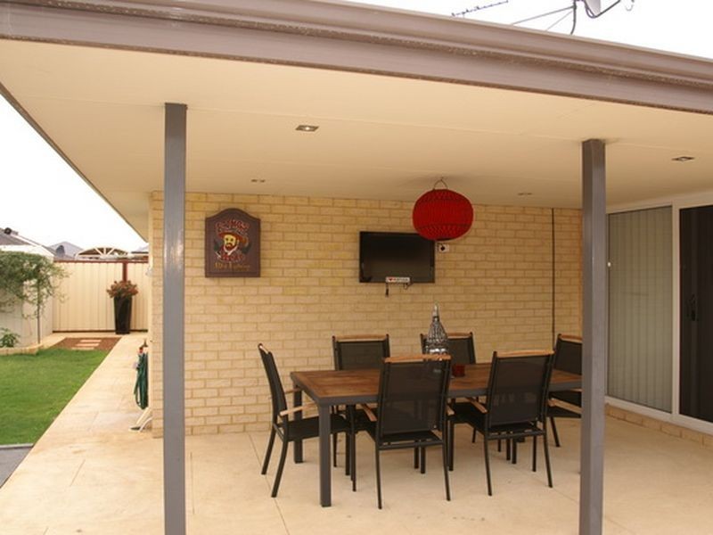 18 Caterpillar Road, Success WA 6164