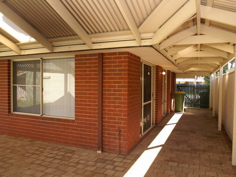 6 Shadwell Retreat, Atwell WA 6164