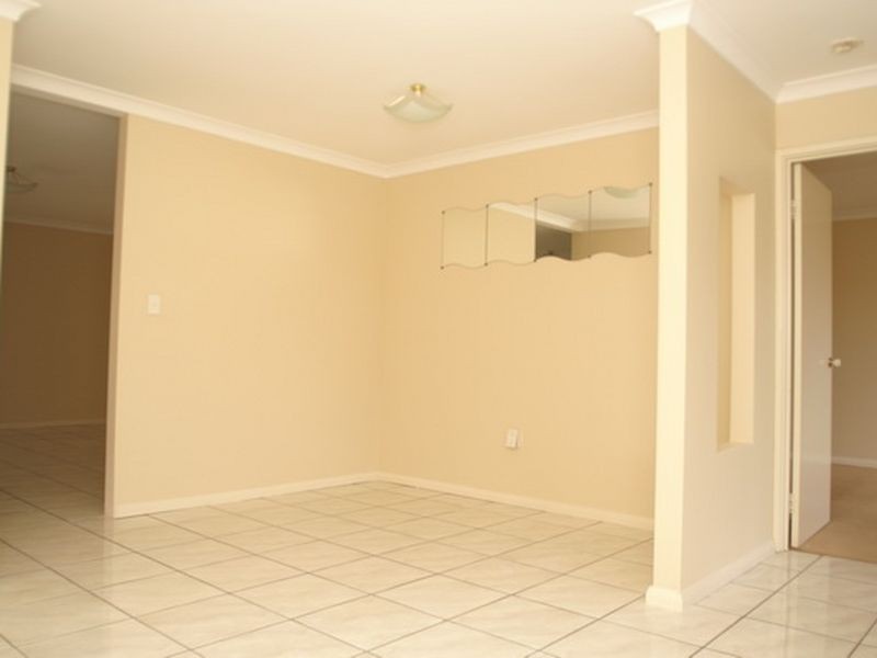 9 Jardine Pass, Bertram WA 6167