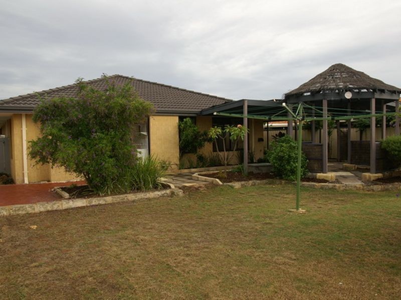 9 Jardine Pass, Bertram WA 6167